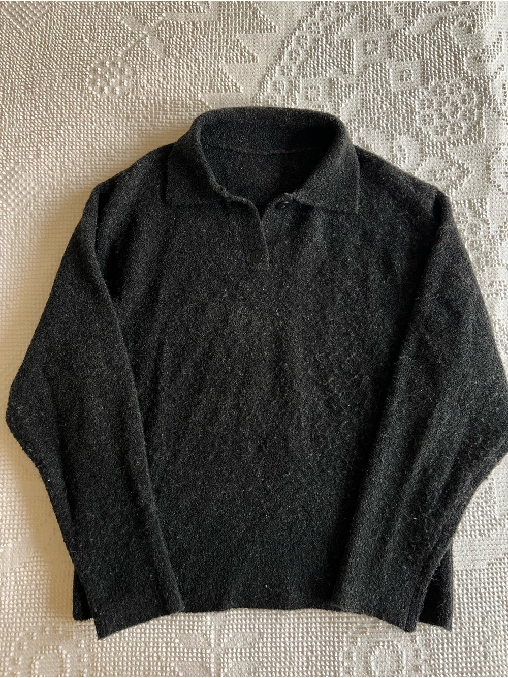 Muji Women's Black Fisherman Polo Sweater
